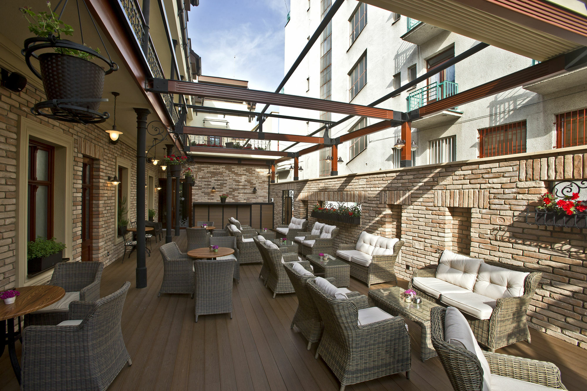 Zuckmann Apartment